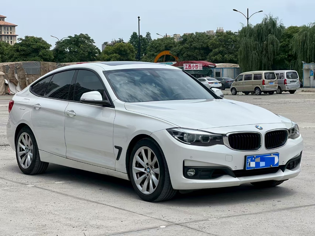 BMW 3 Series GT 2018 car image #3