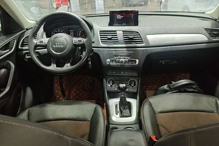 Audi Q3 2017 #10 Audi Q3 2017 car image #10