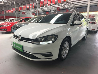 Volkswagen Golf 2019 car image 