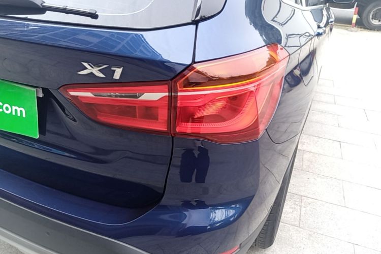 BMW X1 2018 #8 BMW X1 2018 car image #8