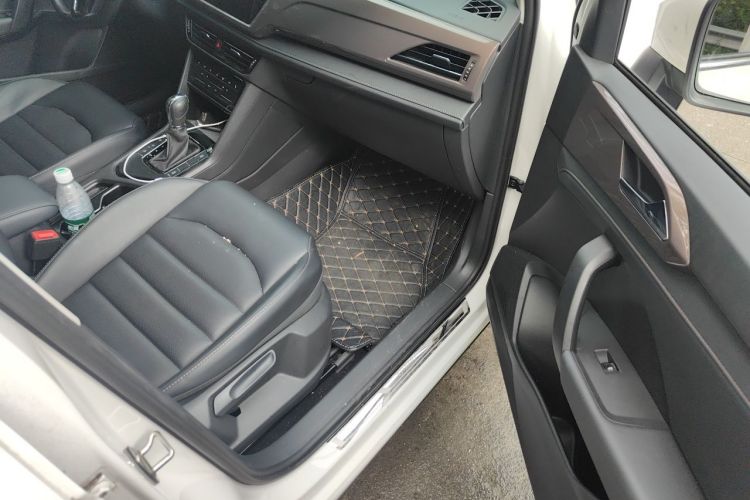 Volkswagen Tharu 2021 #30 Volkswagen Tharu 2021 car image #30