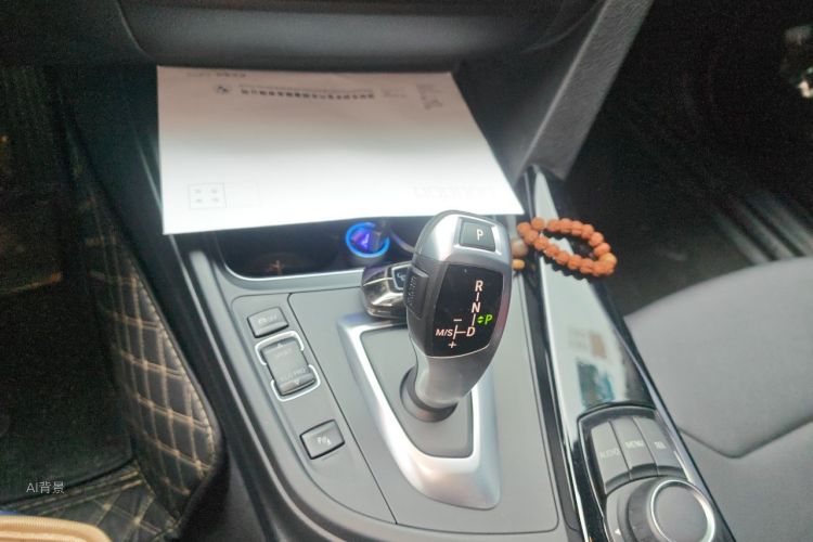 BMW 3 Series 2017 #16 BMW 3 Series 2017 car image #16