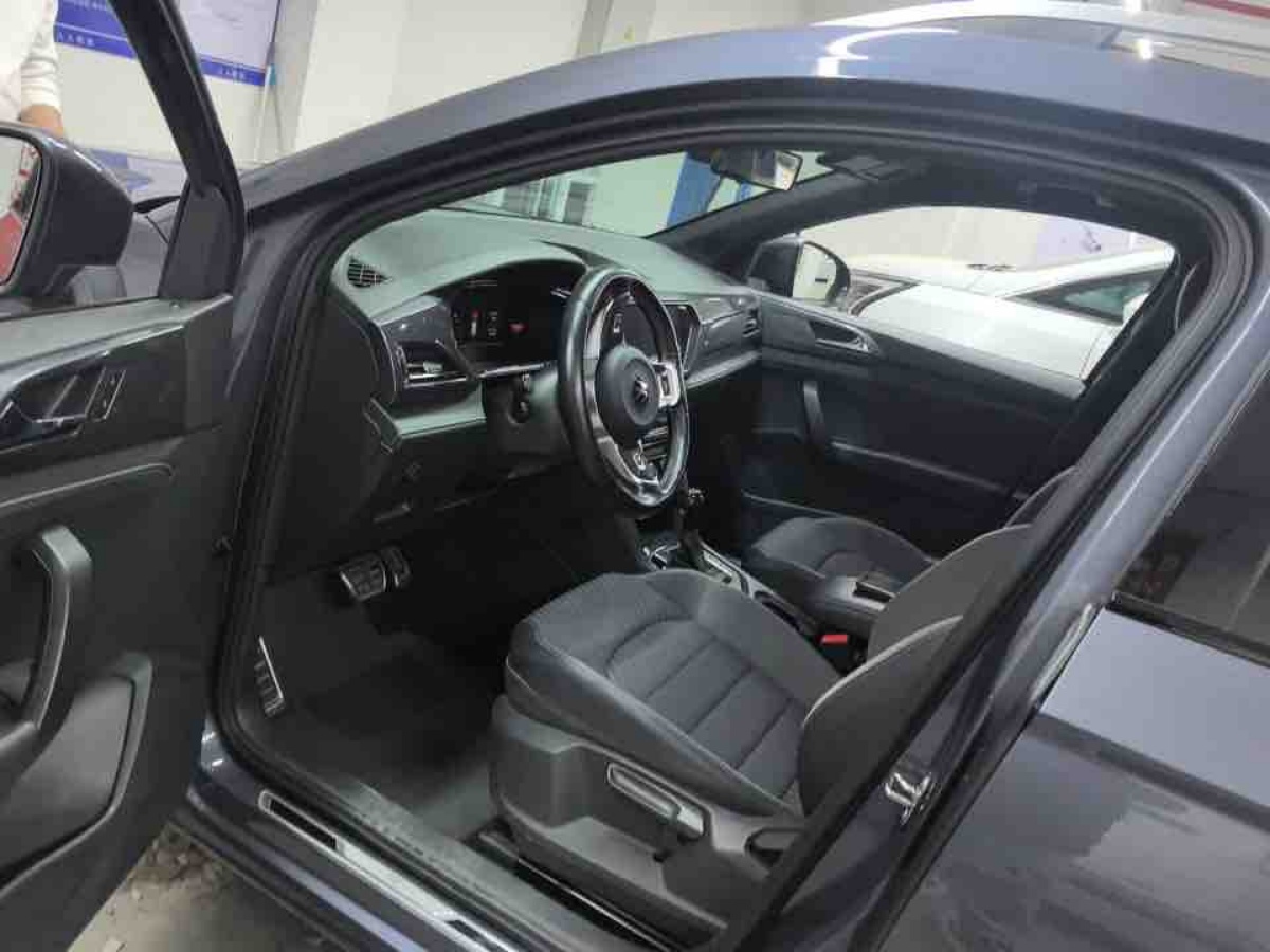 Volkswagen Tharu 2022 #4 Volkswagen Tharu 2022 car image #4