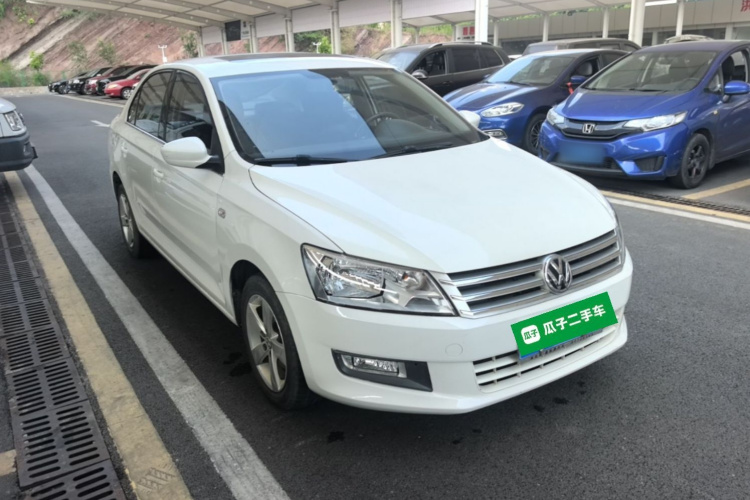 Volkswagen Santana 2016 car image #4