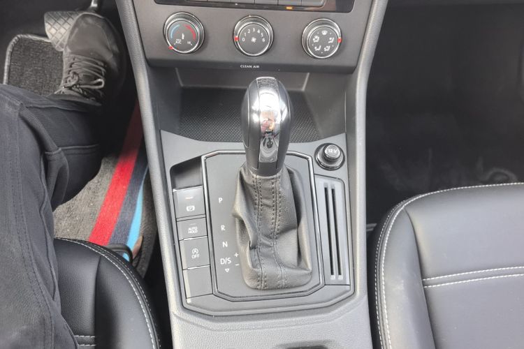 Volkswagen Lavida 2021 imagen de coche #14