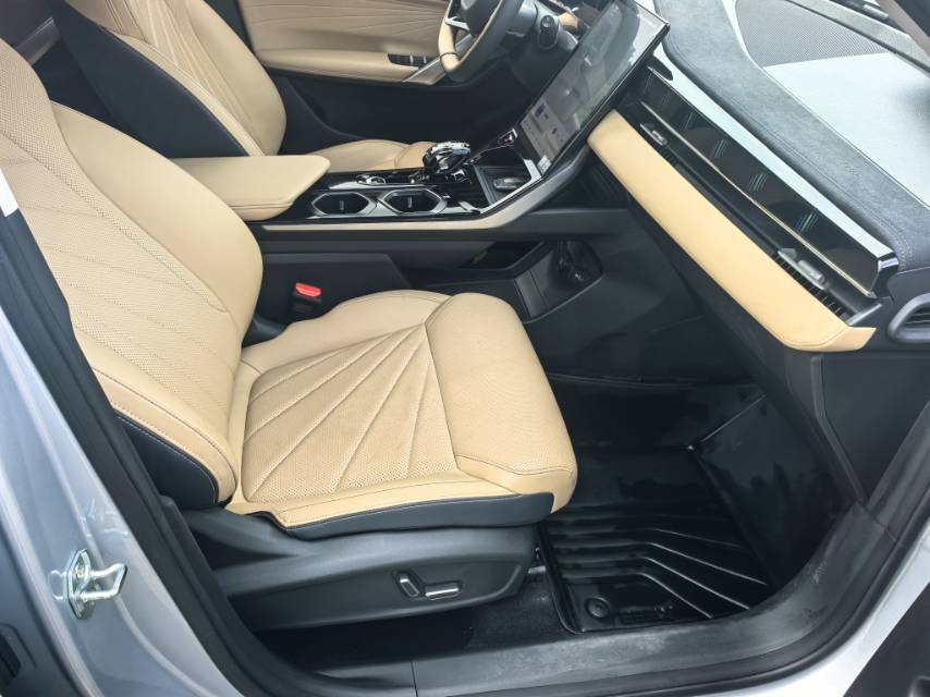 GEELY Boyue L 2023 imagem de carro #9