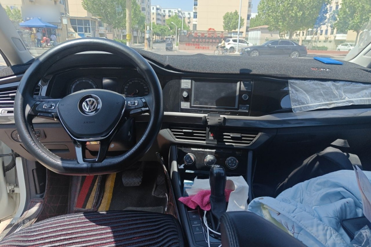 Volkswagen Bora 2020 car image #11