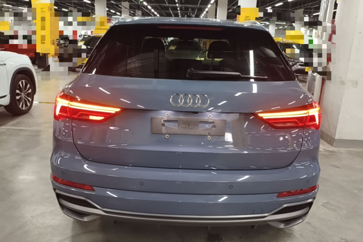 Audi Q3 2022 #6 Audi Q3 2022 car image #6