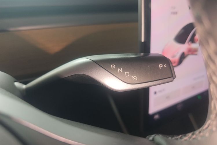 Tesla Model 3 2020 #14 Tesla Model 3 2020 car image #14