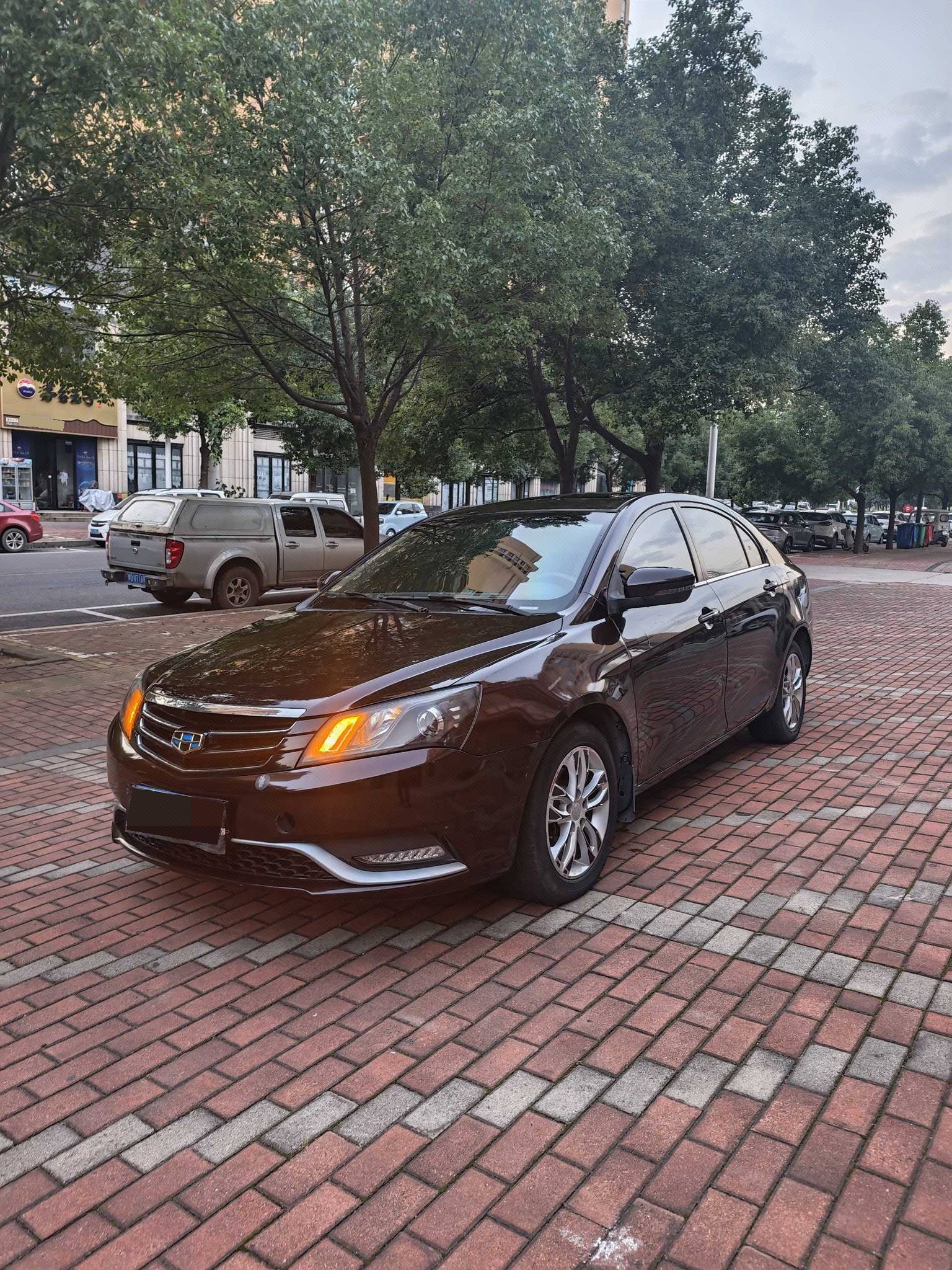 GEELY Emgrand 2015 GEELY Emgrand 2015 car image
