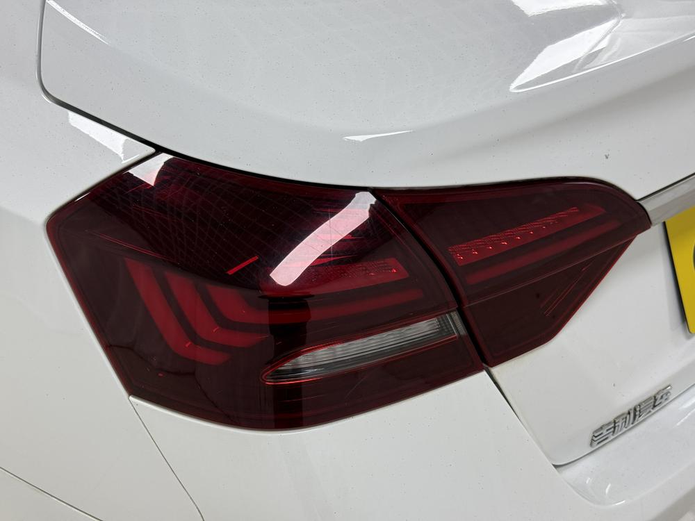 GEELY Emgrand 2021 #13 GEELY Emgrand 2021 car image #13