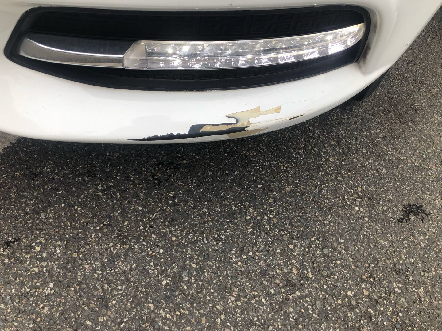 GEELY Emgrand 2017 car image #19