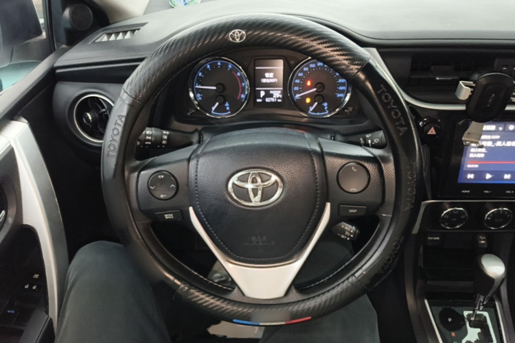 Toyota Corolla 2019 #11 Toyota Corolla 2019 car image #11