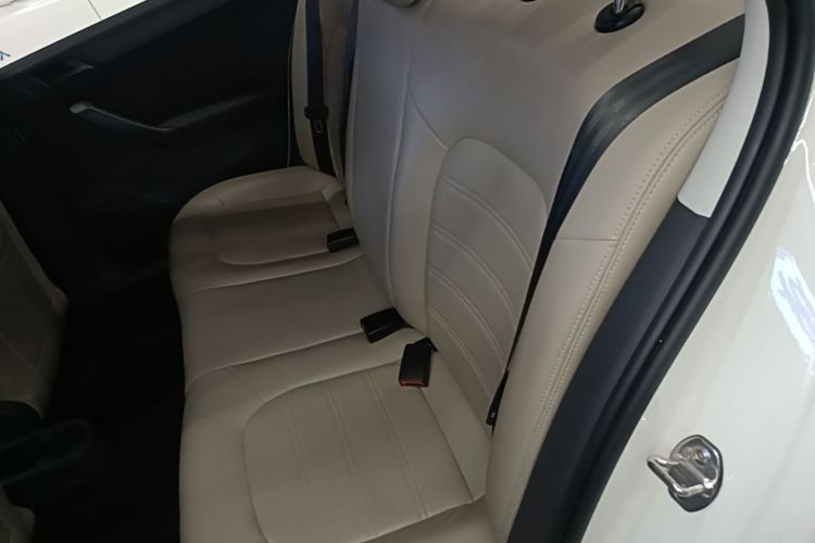 Volkswagen Santana 2022 car image #17
