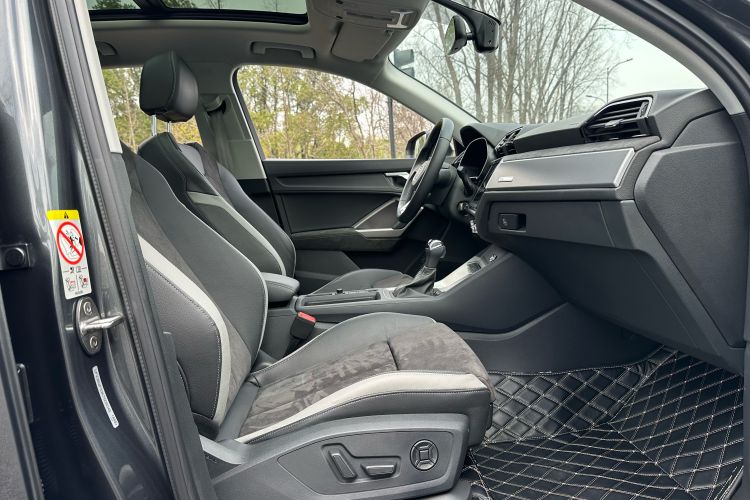 Audi Q3 2019 #14 Audi Q3 2019 car image #14