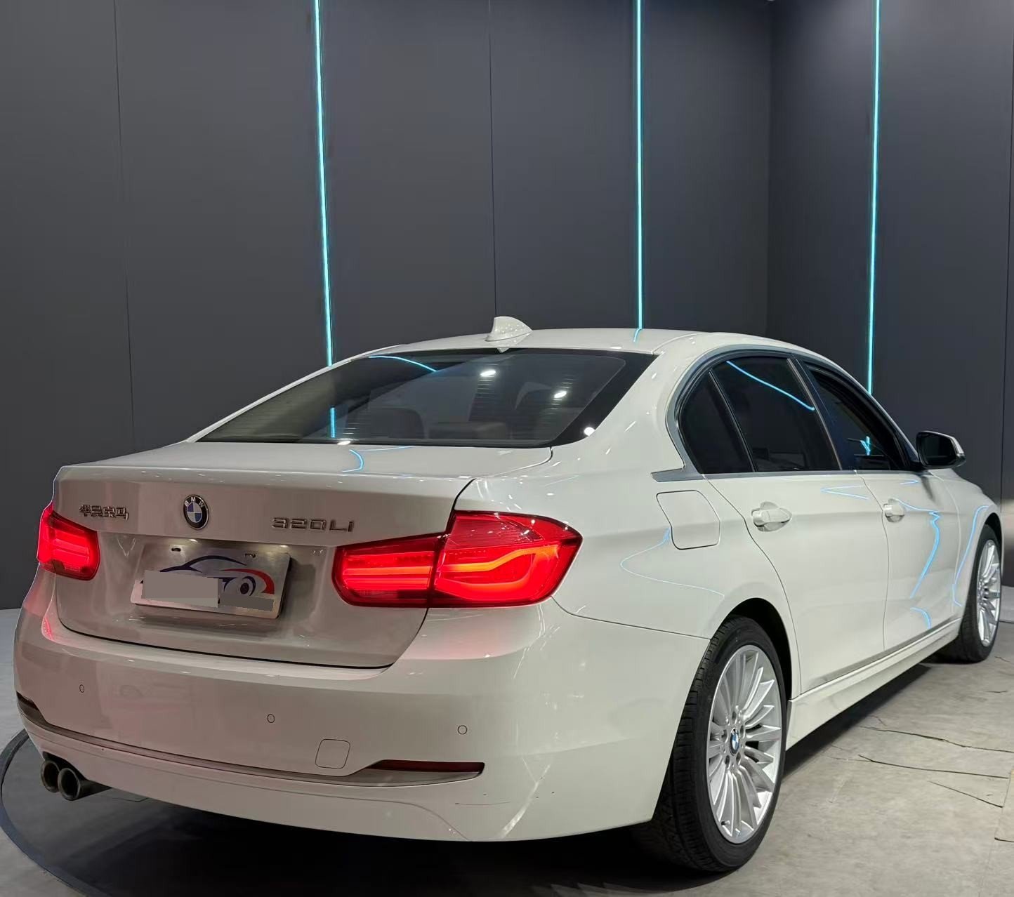 BMW 3 Series 2018 #6 BMW 3 Series 2018 imagen de coche #6