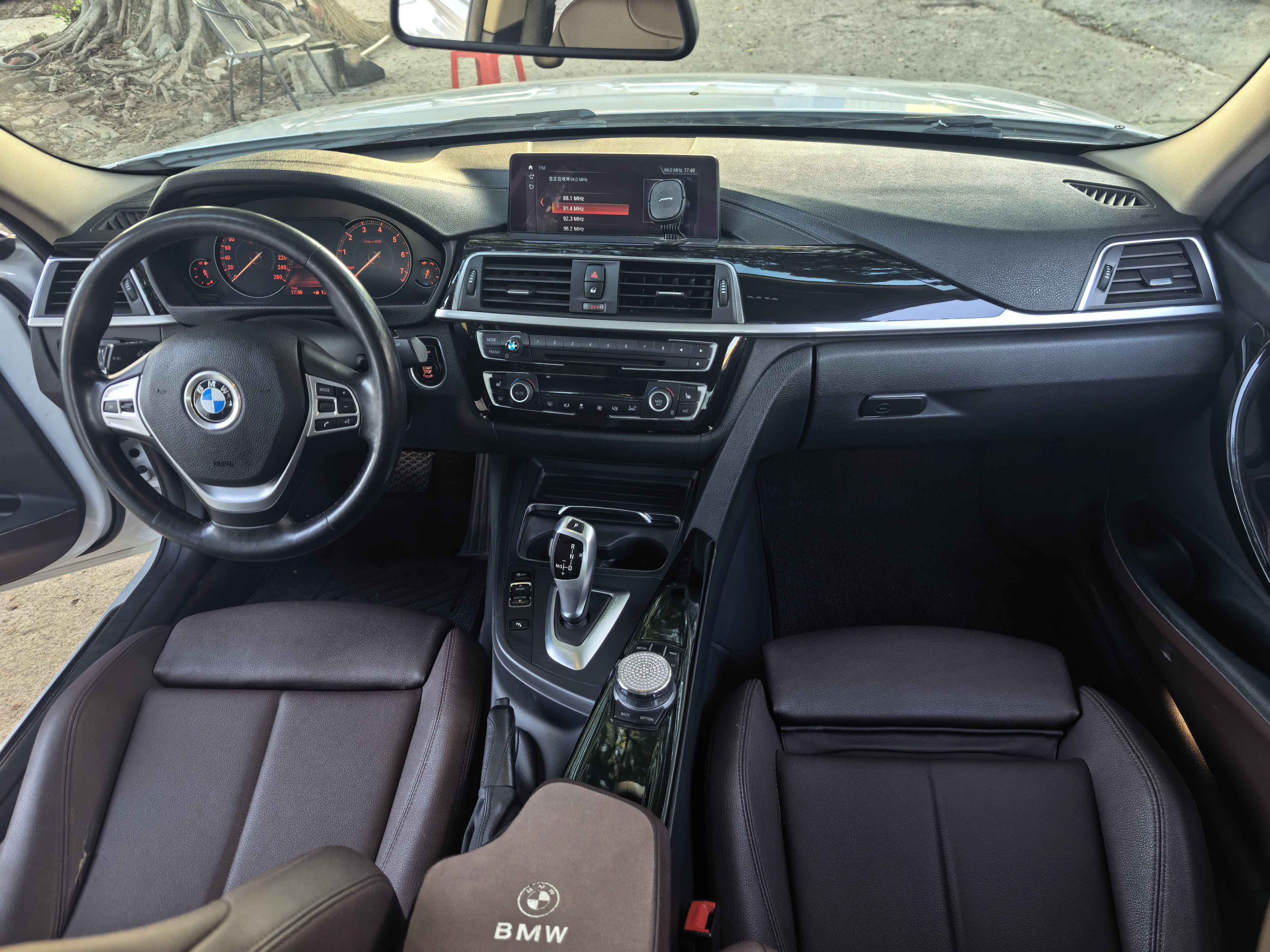 BMW 3 Series 2019 #4 BMW 3 Series 2019 car image #4