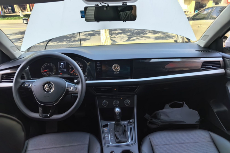 Volkswagen Lavida 2021 car image #10