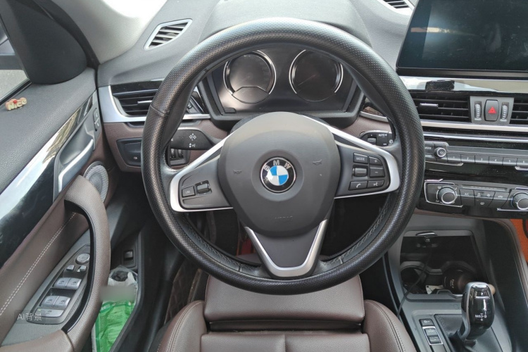 BMW X1 2021 immagine di auto #12