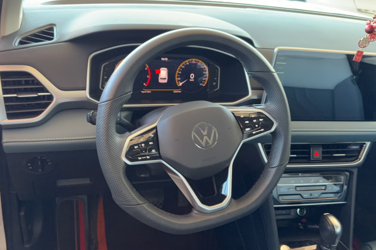 Volkswagen Tharu 2024 #18 Volkswagen Tharu 2024 immagine di auto #18