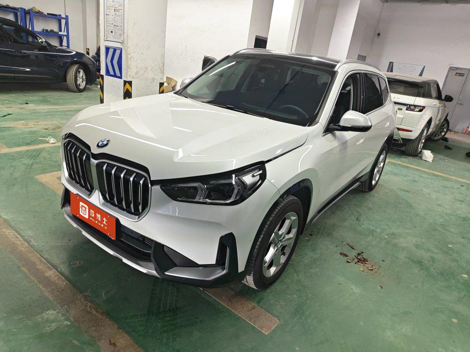 BMW X1 2023 BMW X1 2023 car image
