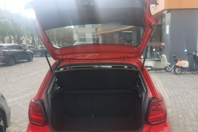 Volkswagen Polo 2018 #19 Volkswagen Polo 2018 car image #19