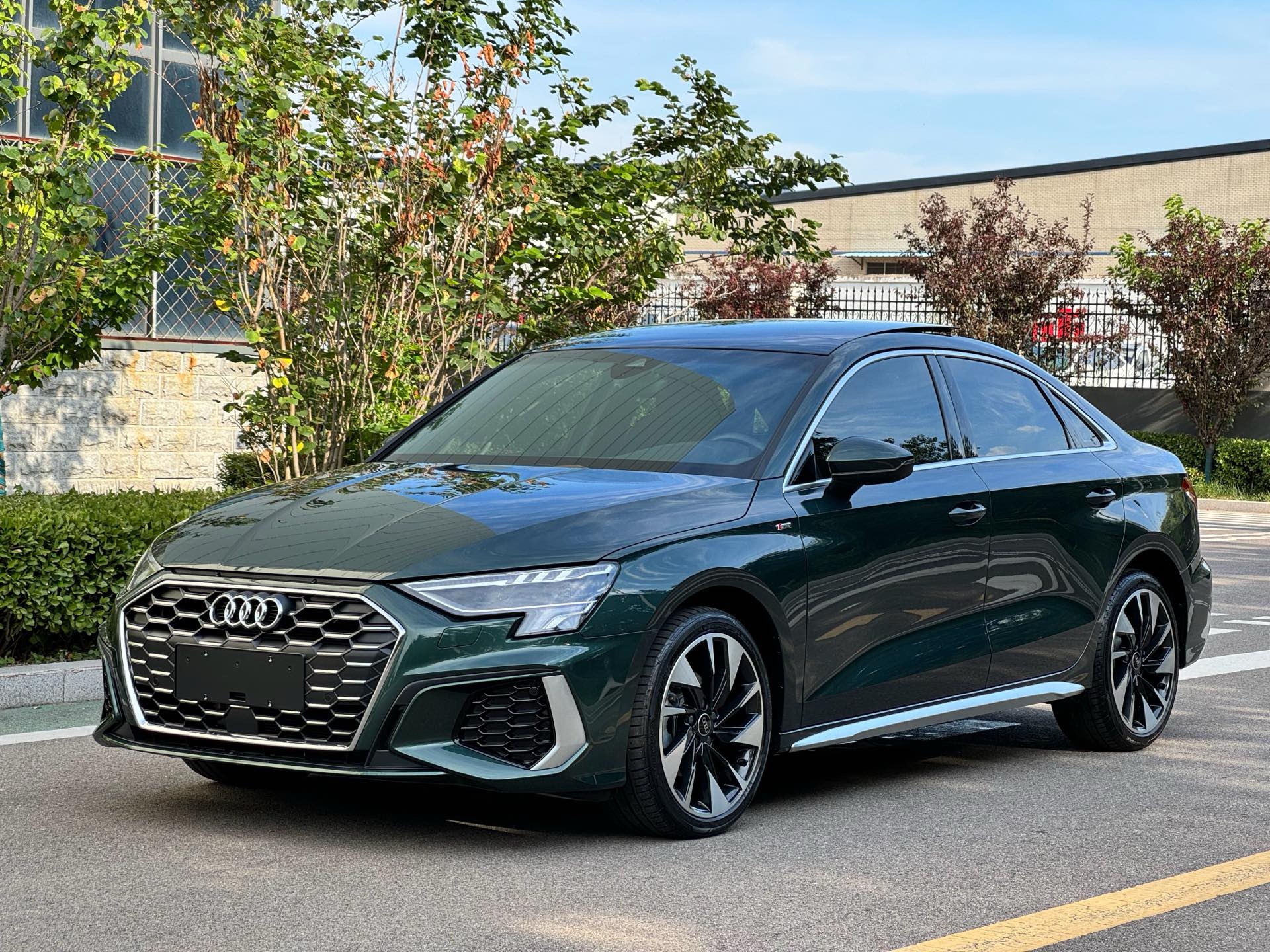 2022 2022 car image