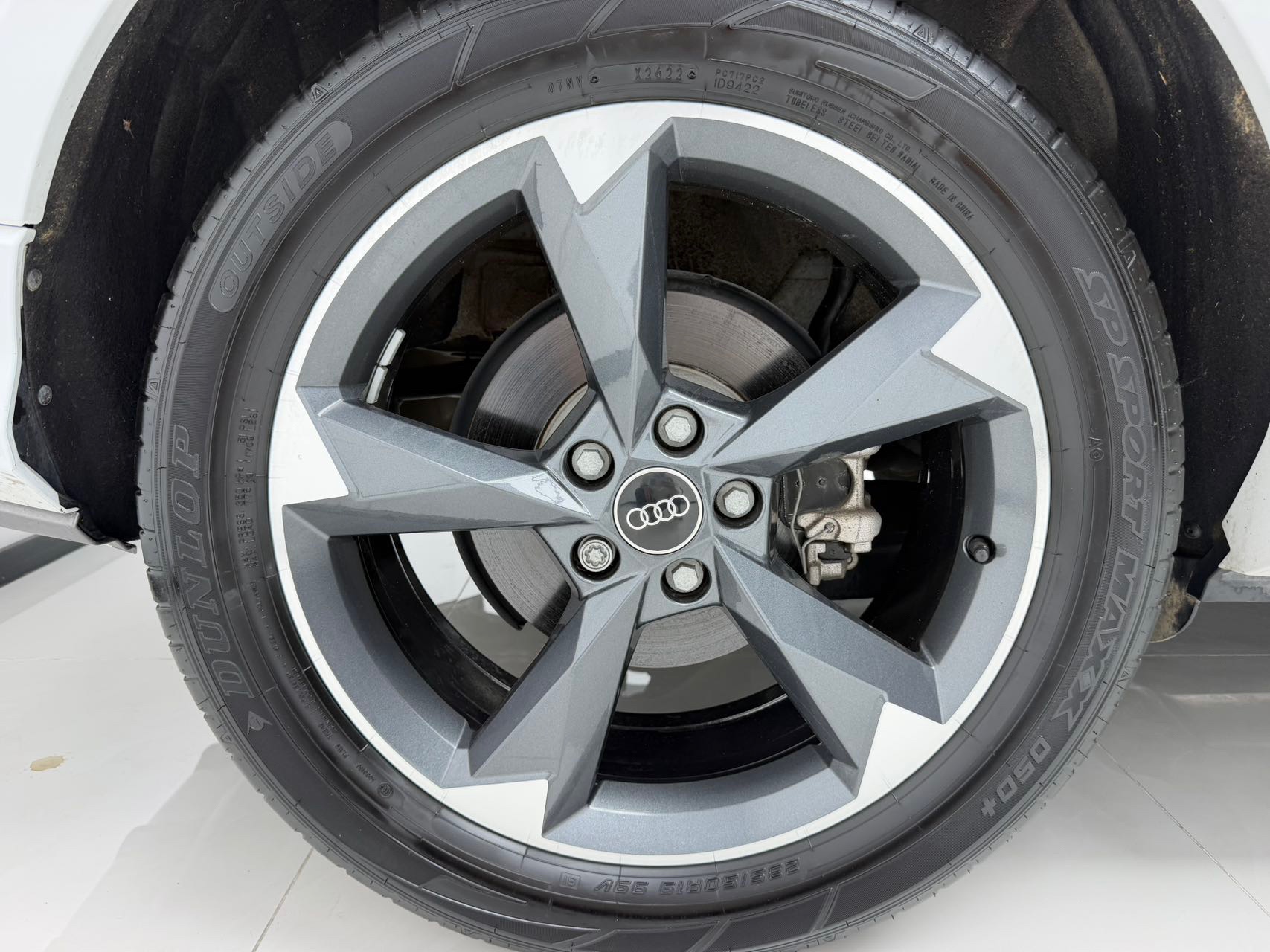 2022 immagine di auto #15