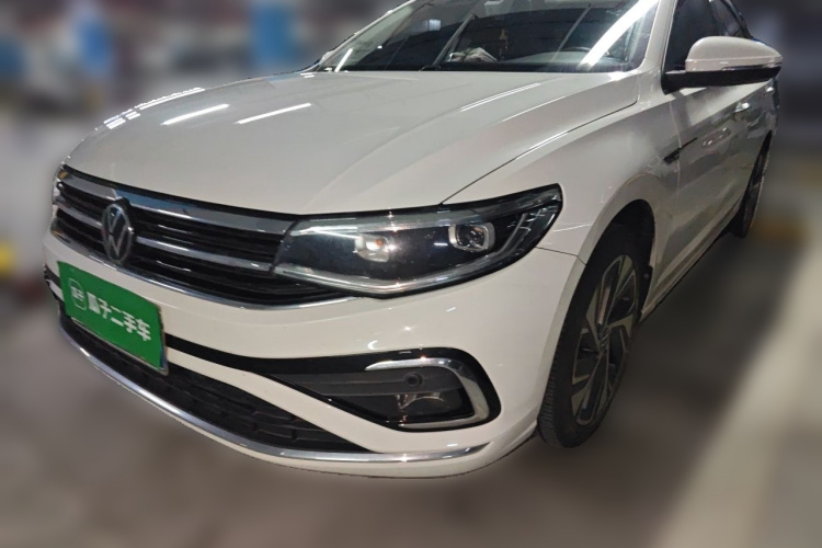 Volkswagen Bora 2024 car image #2