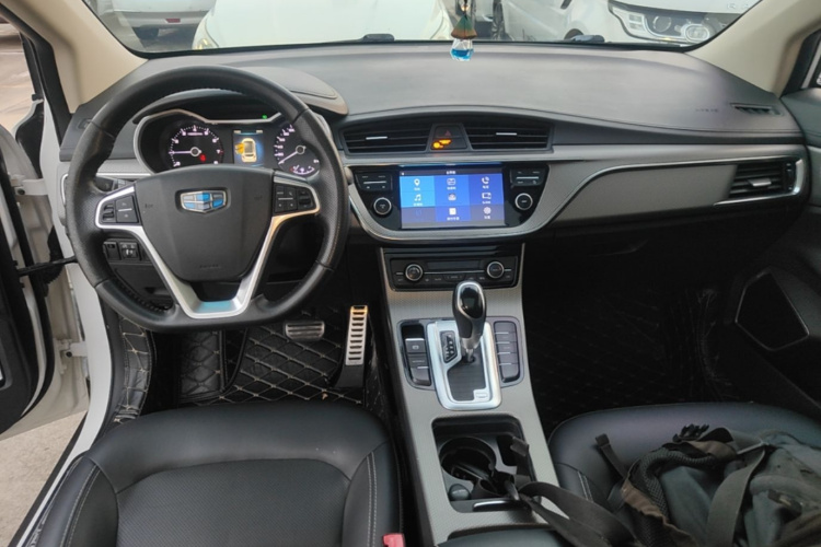 GEELY Emgrand GS 2017 #10 GEELY Emgrand GS 2017 car image #10