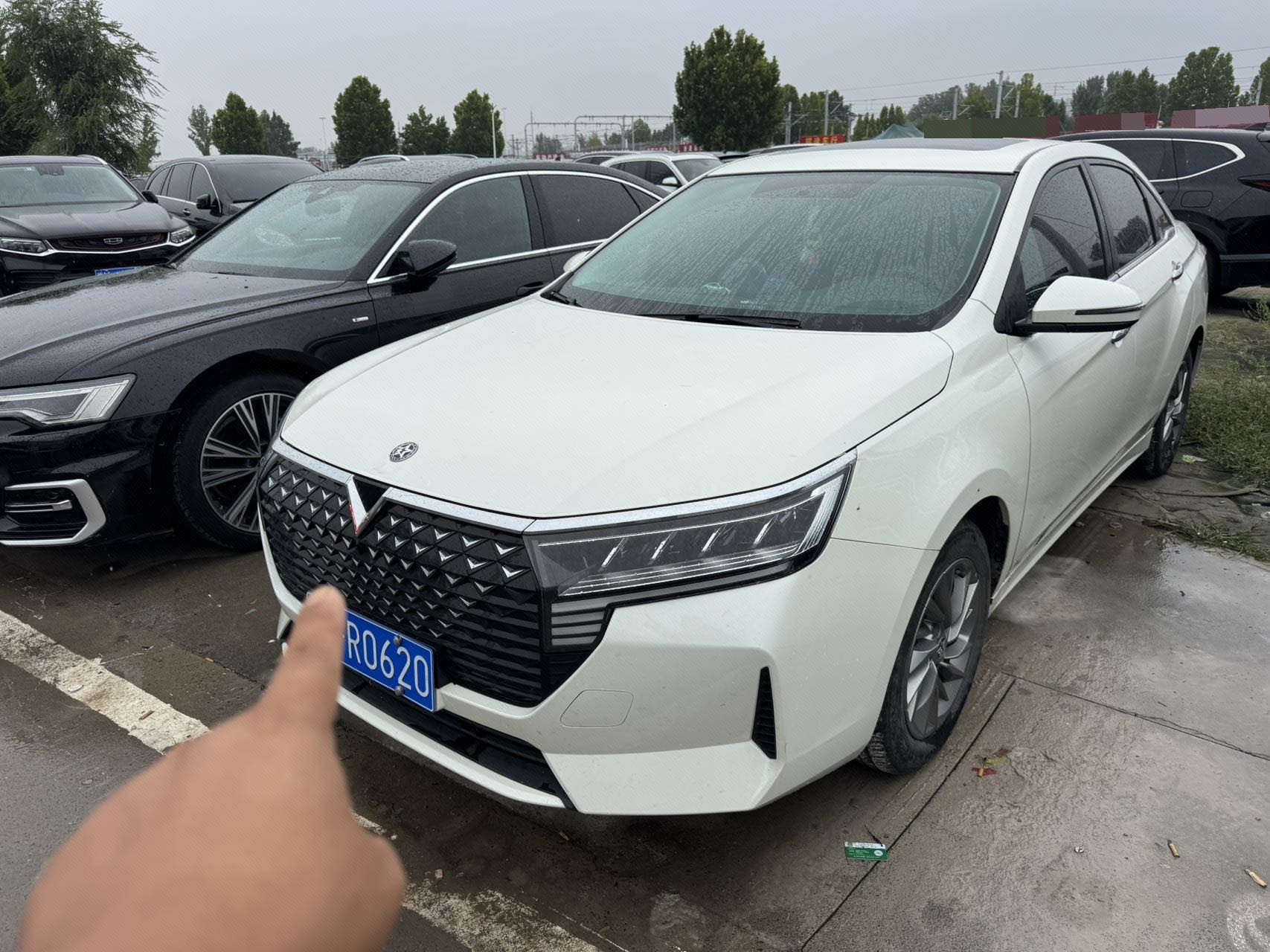 2024 2024 car image