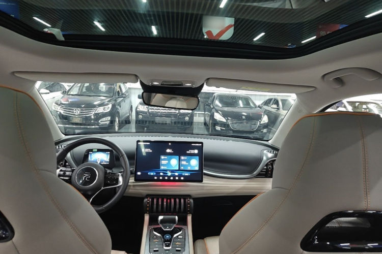 BYD Yuan Plus 2023 immagine di auto #18