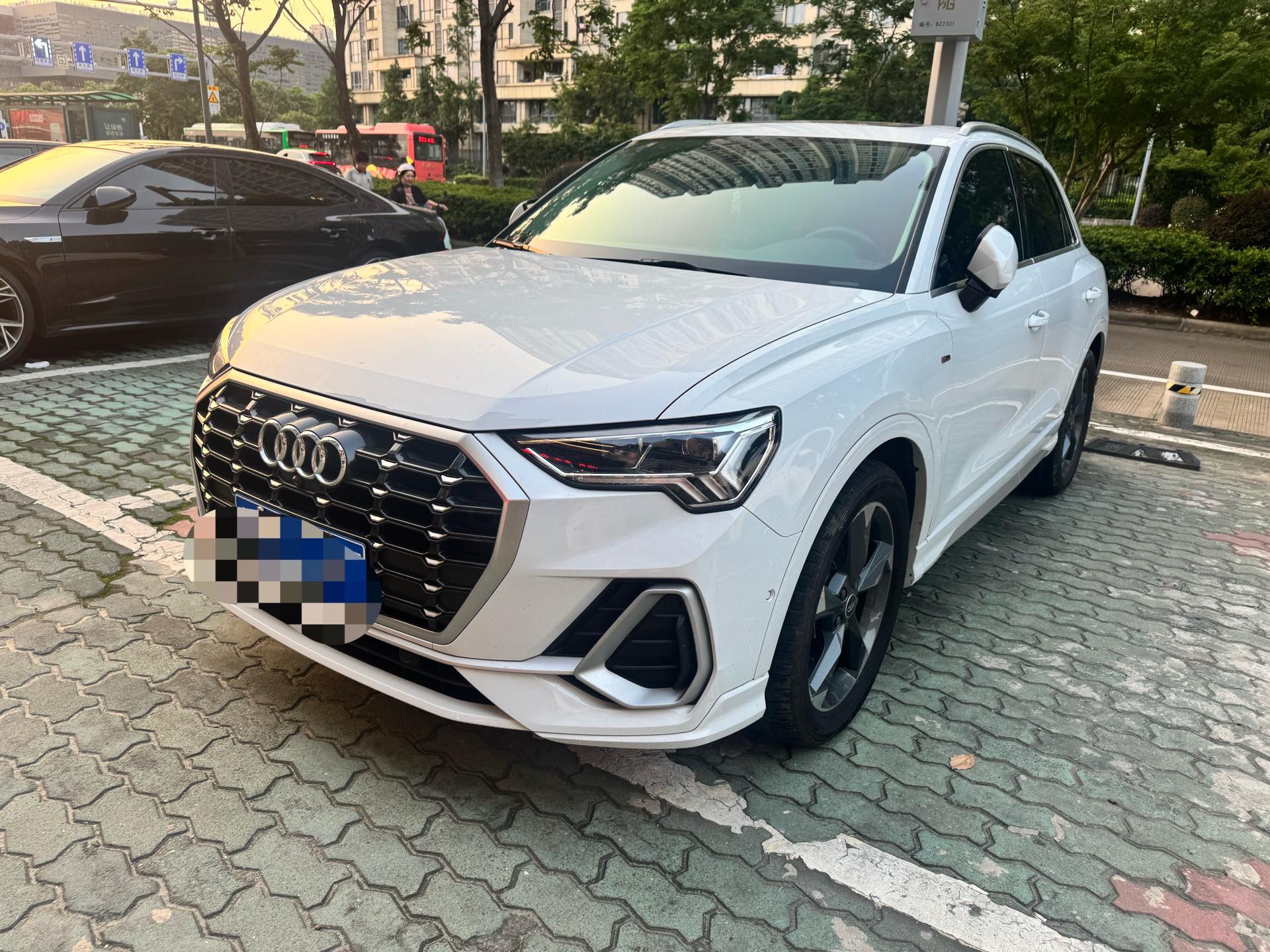 2022 2022 car image