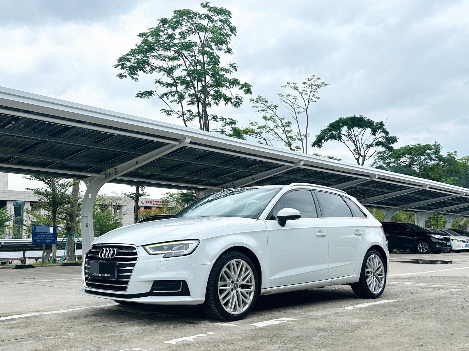 2019 2019 car image