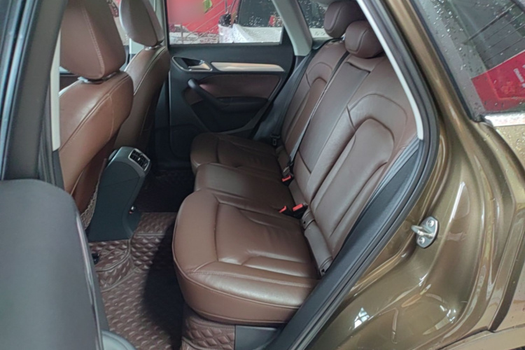 Audi Q3 2016 #17 Audi Q3 2016 car image #17