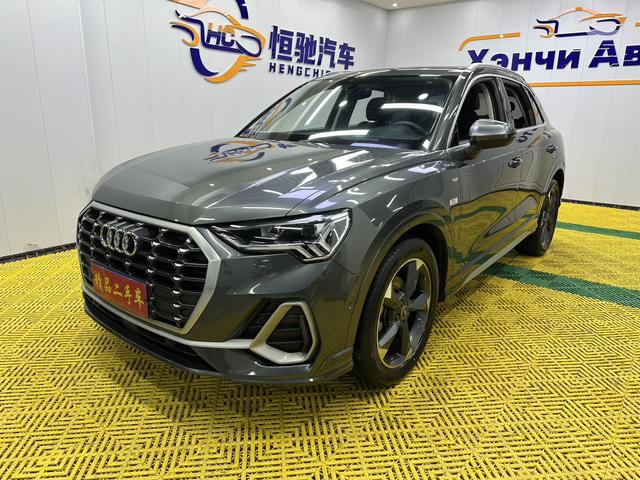 Audi Q3 2023 #22 Audi Q3 2023 car image #22