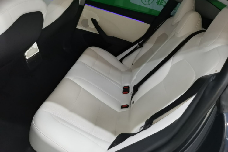Tesla Model 3 2024 #17 Tesla Model 3 2024 car image #17