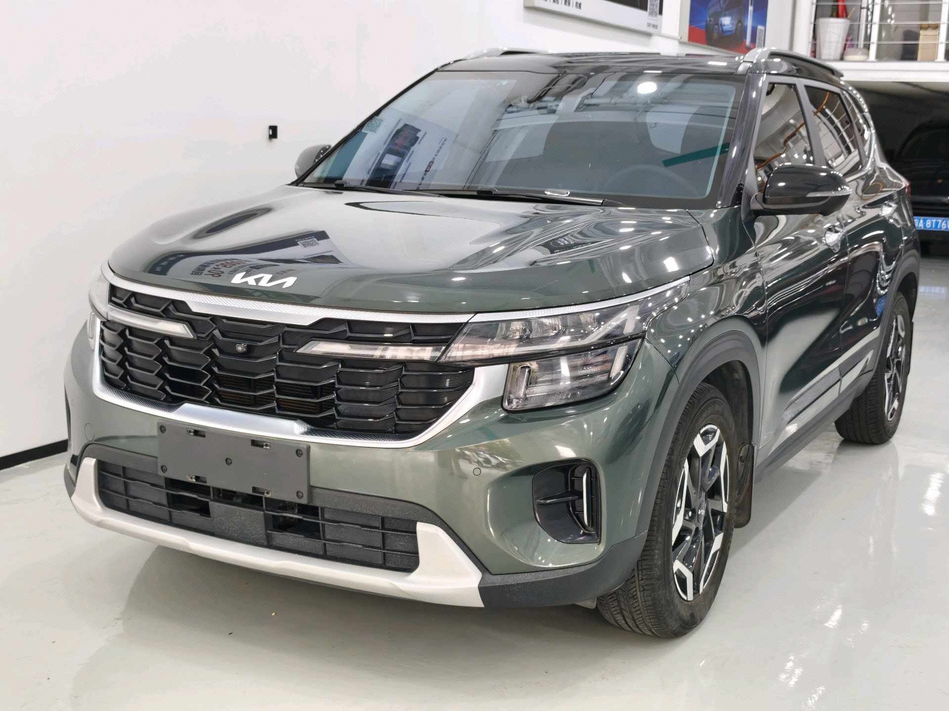 Kia Seltos 2024 car image 