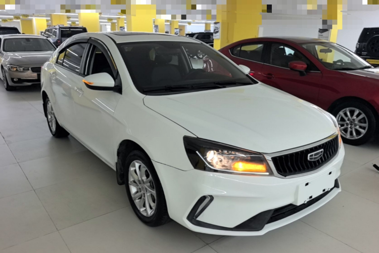 GEELY Emgrand 2021 #4 GEELY Emgrand 2021 imagen de coche #4
