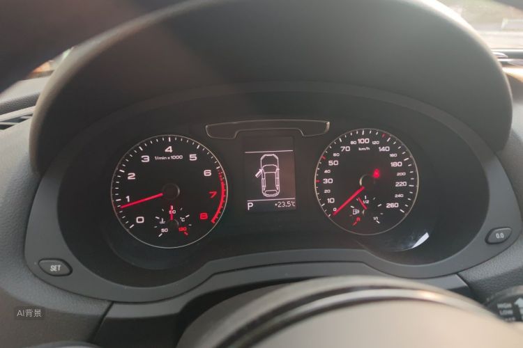 Audi Q3 2017 #13 Audi Q3 2017 car image #13