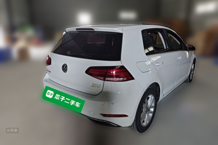 Volkswagen Golf 2018 car image #7