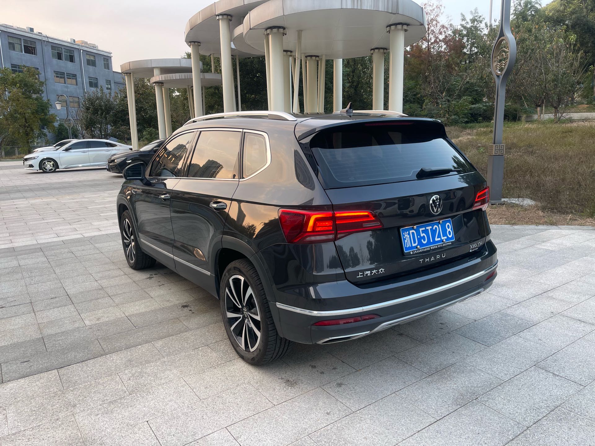 Volkswagen Tharu 2020 immagine di auto #6
