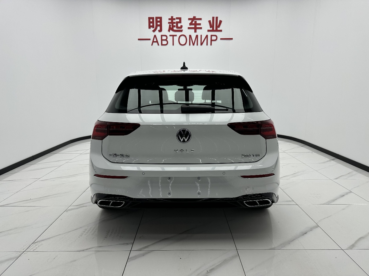 Volkswagen Golf 2023 #10 Volkswagen Golf 2023 car image #10
