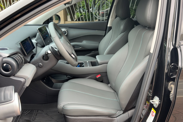 BYD Yuan Plus 2025 imagen de coche #16