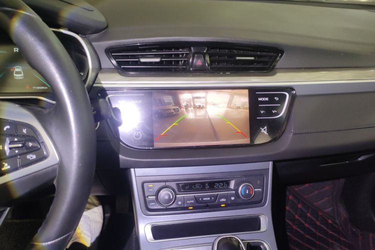 GEELY Emgrand 2019 #13 GEELY Emgrand 2019 car image #13