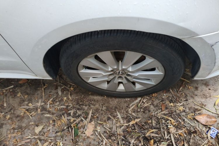 Volkswagen Lavida 2015 car image #9