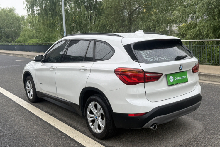 BMW X1 2016 #3 BMW X1 2016 car image #3