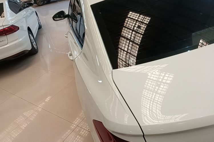 Volkswagen Bora 2022 صورة سيارة #5
