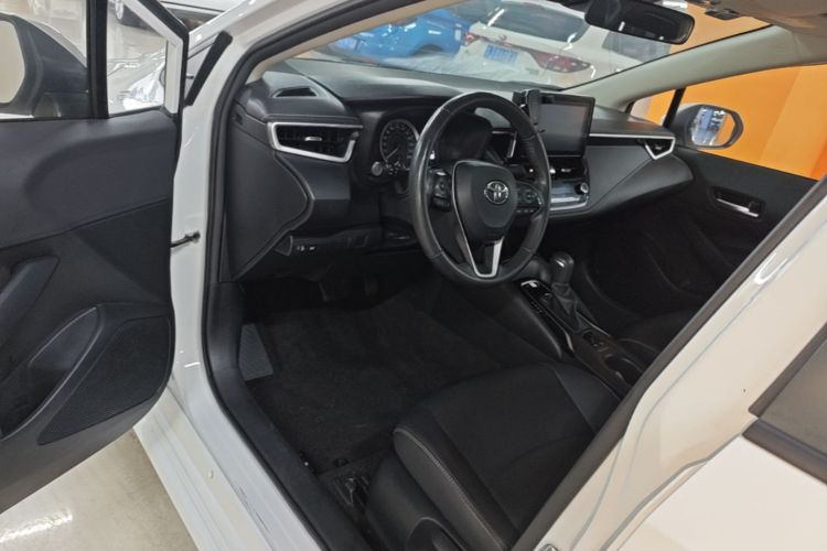 Toyota Corolla 2021 car image #16
