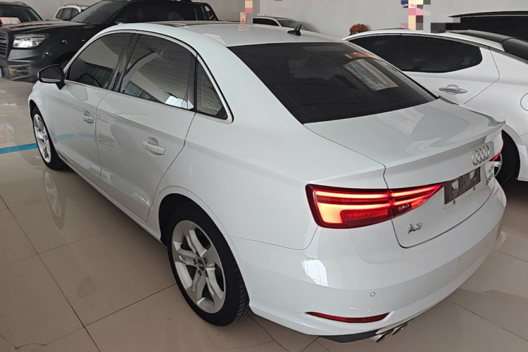 Audi A3 2020 immagine di auto #5